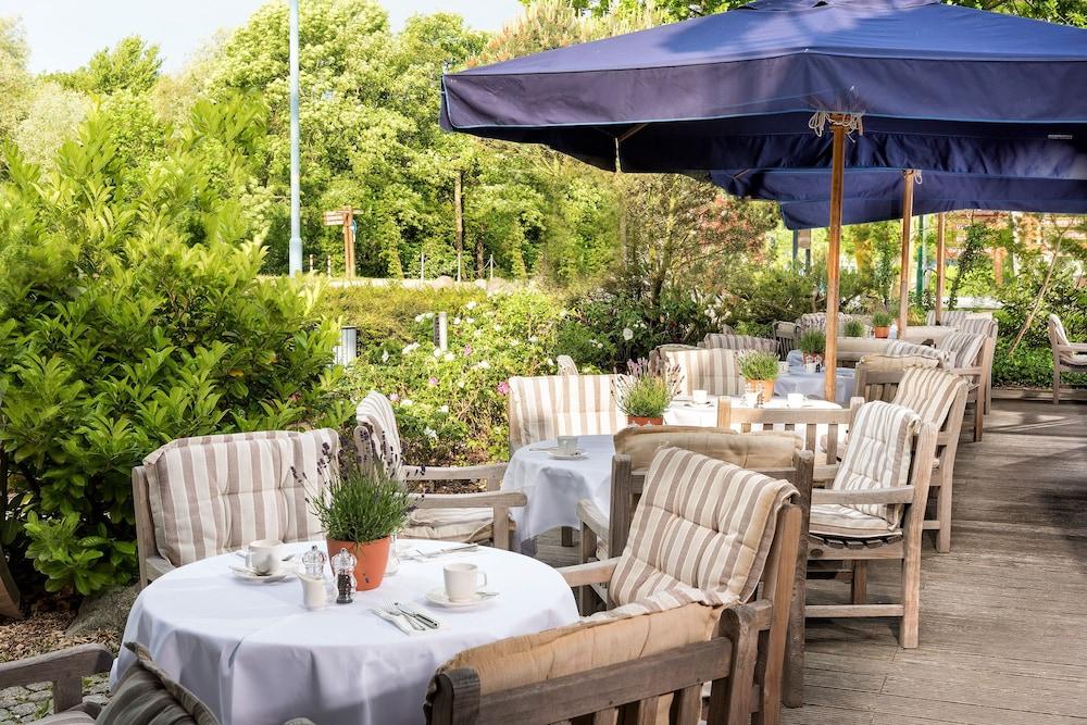 Dorint Strandresort & Spa Ostseebad Wustrow Вустров Екстериор снимка