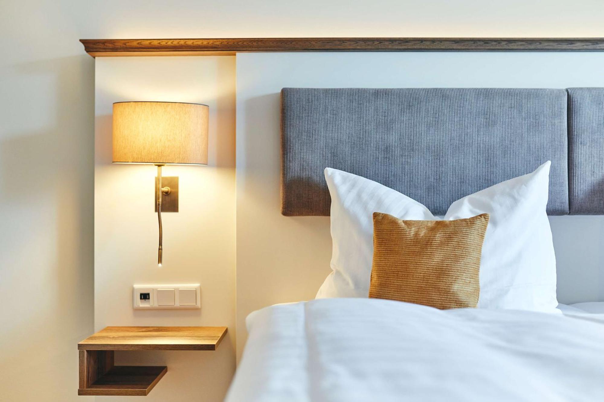 Dorint Strandresort & Spa Ostseebad Wustrow Вустров Екстериор снимка